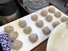 -楼外楼大刀肉传统火锅居(繁荣路店)