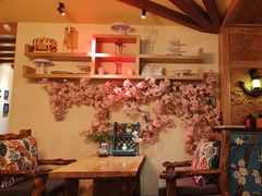 -月亮眼花园餐厅书吧酒吧