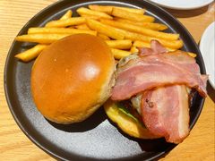-星期五餐厅(金融街店)