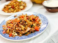 白椒炒牛肉-新新湘菜馆(新中街二条店)