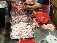 -标记美食新鲜猪杂(兴南大道店)