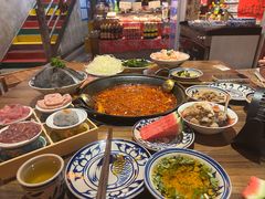 -旧街市鲜货老火锅(大光路店)