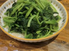 -乡土特色.冷锅鱼.牦牛肉汤锅