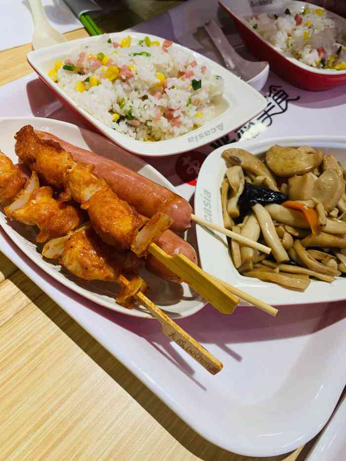 亚惠美食(塘沽永旺店)-"永旺的亚惠就好像职工大食堂,各各窗口琳琅.