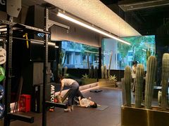 -TOP健身私教工作室(侨香店)