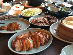 老式果木烤鸭-西安凯悦酒店·湖畔中餐厅