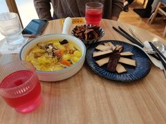 -轻蔬不用等·素食(江苏路店)