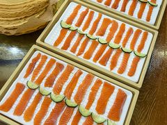 三文鱼-壹湖两岸·鱼鲜山里菜(东江湖店)