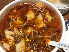 -渝是乎酸菜鱼(龙旗购物中心店)
