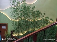 -临湖人家(欢乐大道店)