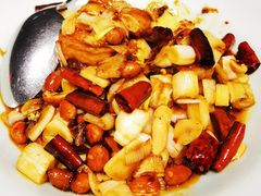 -铜锣湾·有麝自然香(重庆新天地店)