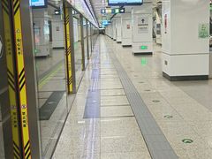 -白石桥南(地铁站)
