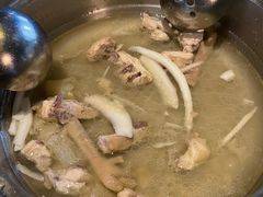 -润园四季椰子鸡火锅(海上世界店)