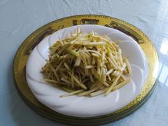 -天乐农家鱼头王(天目湖店)