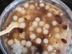 -芳婆糕团店(王府大街店)
