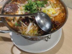 -闫家驴肉老店(华电一校店)