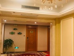 -维也纳酒店(合肥长江东路三里街地铁站店)