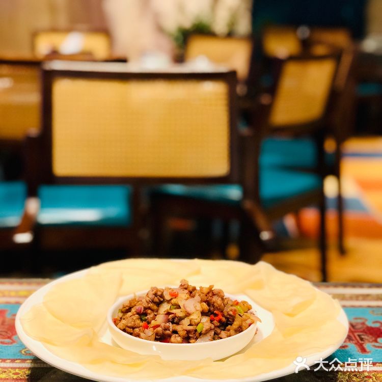 草原的歌，新疆的舞，喀什的酒[调皮]