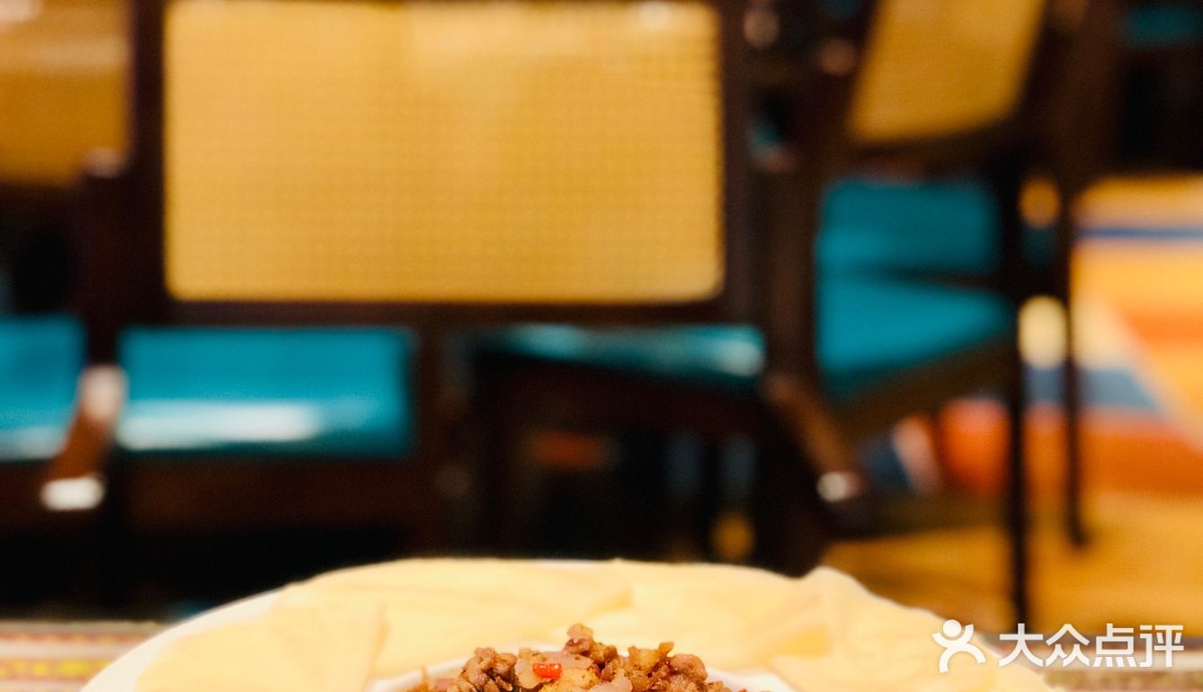 草原的歌，新疆的舞，喀什的酒[调皮]