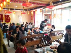 大堂-王村姑老土炕莜面村(桥东店)