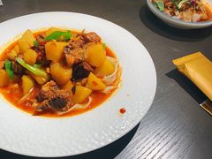 沙湾大盘鸡-西域盛宴烧烤新疆菜清真餐厅(古美店)