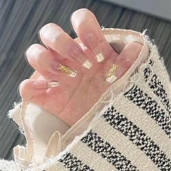 -悦指间美甲美睫