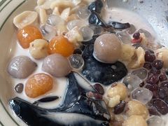 -堂屋糖水店(愚园店)