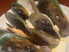 -MONICH牛排融合餐厅(和义大道购物中心店)