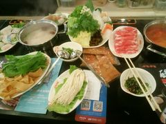 -呷哺呷哺(新世界百货望京店)