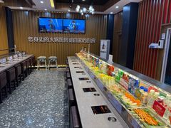 -逸山伍自转小火锅(纺织品店)