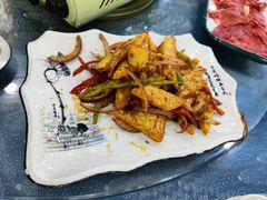 -撒拉人家.酸菜牦牛肉火锅