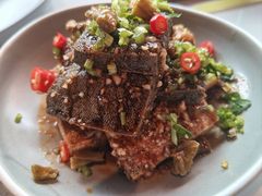 -鸣记脆皮烤鱼·海鲜烤鱼(三八广场店)