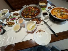 -梅利汴京烤鸭•开封豫菜地标店(东大街店)