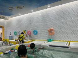 -爱婴岛婴儿游泳/推拿SPA馆(华南MALL店)