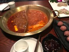 -重庆爽翻天老火锅(临平万达广场店)