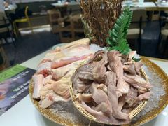 -洪氏嗨捞·猪肚鸡火锅(阳光天地店)