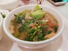 -犇逸·乐山跷脚牛肉·四川现炒(览海店)