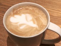 -星巴克臻选(莘庄仲盛店)