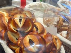 -汉柏麦香德国面包房(海信店)