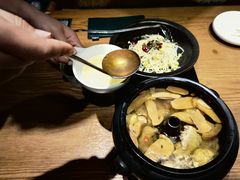 -云海肴·汽锅鸡·云南菜(天山百盛优客店)