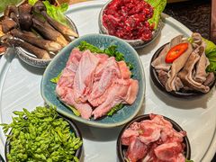 -得意咚瓜·顺德鱼生·冬瓜火锅(深圳首店)