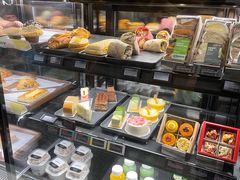 面包甜点陈列柜-星巴克臻选(成都东方新希望天祥店)