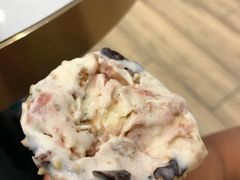-哈根达斯(芳圆里店)