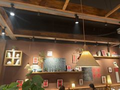 -巴卤社老火锅(财富店)