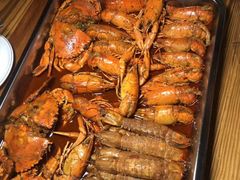 -三妹小龙虾·黄油蟹(华侨城总店)