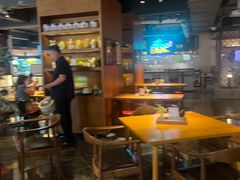-JINNS锦时 steak&pizza(浸信会礼拜堂旧址店)