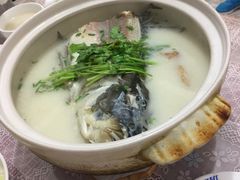 -天乐农家鱼头王(天目湖店)