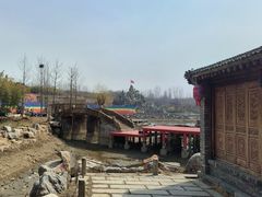 -雪山彩虹谷景区