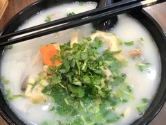 -鸭小妹鸭血粉丝(老门东店)