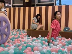 -鲤鱼洲酒店港鲤咖啡厅